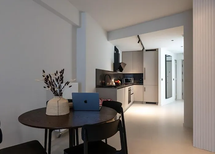 Riverside Loft Apartment Kalamata