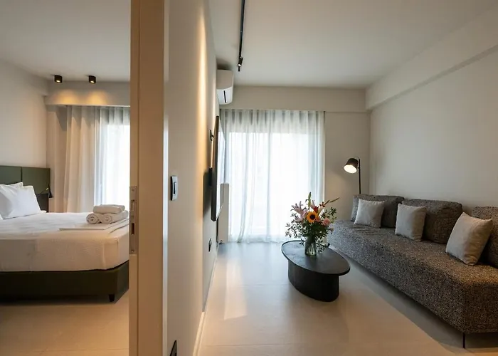 Riverside Loft *