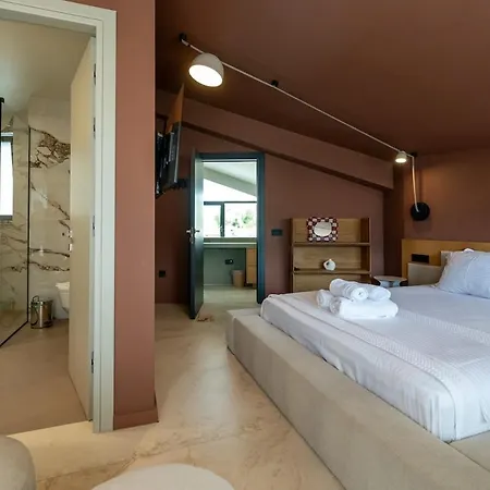 Riverside Loft *